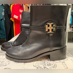 Tori Burch Miller 45mm bootie - black - worn once, dust bag included- size 7